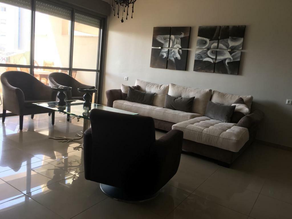 Apartment 2 Bedrooms Central Location Ashdod Exteriör bild