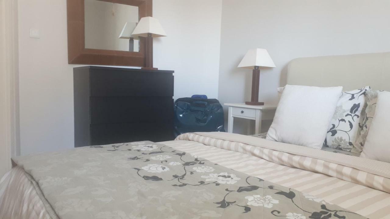 Apartment 2 Bedrooms Central Location Ashdod Exteriör bild