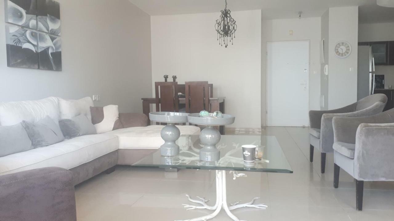 Apartment 2 Bedrooms Central Location Ashdod Exteriör bild